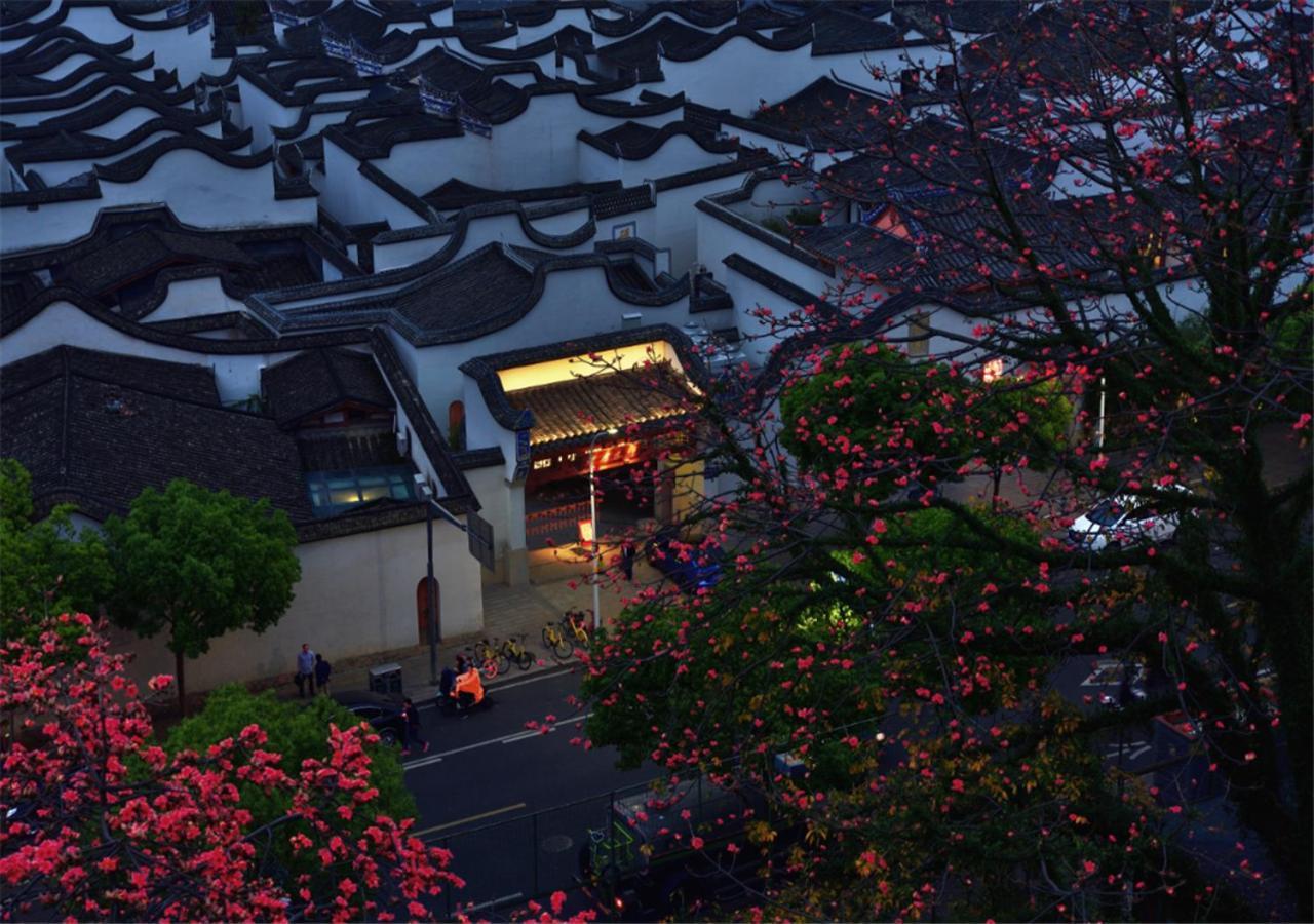 Fuzhou Lakeside Hotel Exterior foto